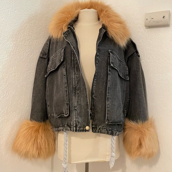 Fur Trim Denim Jean Jacket - Picture 3 of 5